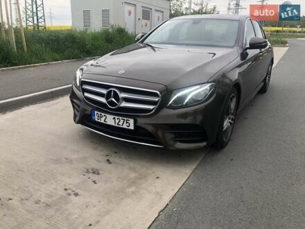 Мерседес Е-Класс 2018 в Ужгороде на Automoto.ua Мерседес Е-Класс, объемом двигателя 1.95 л и пробегом 180 тыс. км за 28461 $, фото 1 на Automoto.ua