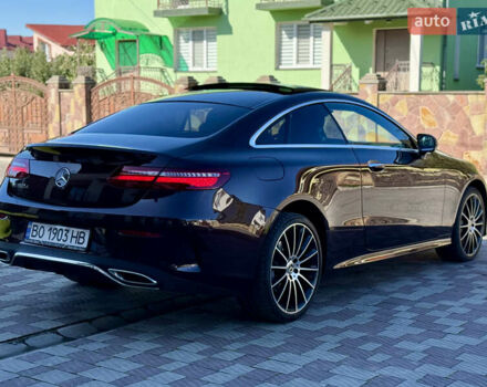 Мерседес Е-Класс, объемом двигателя 3 л и пробегом 175 тыс. км за 41900 $, фото 1 на Automoto.ua