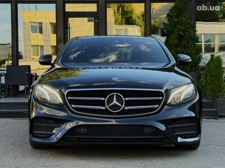 Мерседес Е-Класс, объемом двигателя 2 л и пробегом 105 тыс. км за 38900 $, фото 1 на Automoto.ua