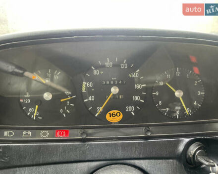 Желтый Мерседес Е-Класс, объемом двигателя 2.3 л и пробегом 330 тыс. км за 1500 $, фото 28 на Automoto.ua