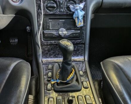 Жовтий Мерседес Е-Клас, об'ємом двигуна 2.4 л та пробігом 388 тис. км за 4000 $, фото 6 на Automoto.ua