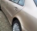 Жовтий Мерседес Е-Клас, об'ємом двигуна 3.2 л та пробігом 411 тис. км за 7200 $, фото 16 на Automoto.ua