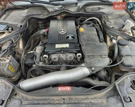 Жовтий Мерседес Е-Клас, об'ємом двигуна 1.8 л та пробігом 532 тис. км за 5500 $, фото 7 на Automoto.ua