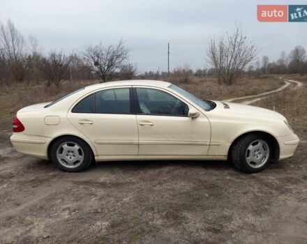 Жовтий Мерседес Е-Клас, об'ємом двигуна 1.8 л та пробігом 532 тис. км за 5500 $, фото 1 на Automoto.ua
