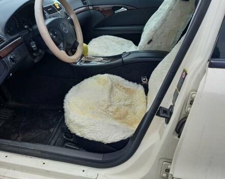 Жовтий Мерседес Е-Клас, об'ємом двигуна 1.8 л та пробігом 532 тис. км за 5500 $, фото 4 на Automoto.ua