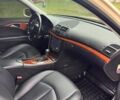 Желтый Мерседес Е-Класс, объемом двигателя 2.15 л и пробегом 280 тыс. км за 6300 $, фото 20 на Automoto.ua