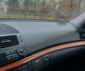 Желтый Мерседес Е-Класс, объемом двигателя 2.2 л и пробегом 700 тыс. км за 6500 $, фото 1 на Automoto.ua