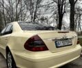 Желтый Мерседес Е-Класс, объемом двигателя 2.15 л и пробегом 280 тыс. км за 6300 $, фото 14 на Automoto.ua