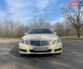 Желтый Мерседес Е-Класс, объемом двигателя 2.1 л и пробегом 490 тыс. км за 7300 $, фото 50 на Automoto.ua