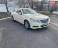 Желтый Мерседес Е-Класс, объемом двигателя 2.1 л и пробегом 490 тыс. км за 7300 $, фото 2 на Automoto.ua