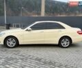 Желтый Мерседес Е-Класс, объемом двигателя 1.8 л и пробегом 350 тыс. км за 8500 $, фото 1 на Automoto.ua