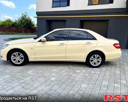 Жовтий Мерседес Е-Клас, об'ємом двигуна 1.8 л та пробігом 336 тис. км за 11000 $, фото 4 на Automoto.ua