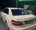 Желтый Мерседес Е-Класс, объемом двигателя 1.8 л и пробегом 340 тыс. км за 9299 $, фото 6 на Automoto.ua