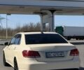 Желтый Мерседес Е-Класс, объемом двигателя 2.1 л и пробегом 488 тыс. км за 8500 $, фото 9 на Automoto.ua