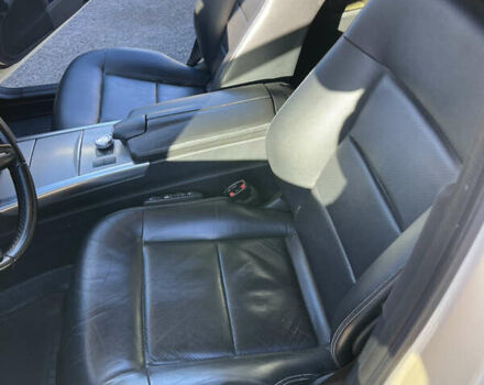 Желтый Мерседес Е-Класс, объемом двигателя 2.14 л и пробегом 470 тыс. км за 9800 $, фото 21 на Automoto.ua