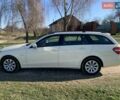 Желтый Мерседес Е-Класс, объемом двигателя 2.14 л и пробегом 620 тыс. км за 10700 $, фото 2 на Automoto.ua