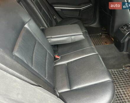 Жовтий Мерседес Е-Клас, об'ємом двигуна 2.14 л та пробігом 288 тис. км за 10700 $, фото 21 на Automoto.ua