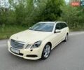 Желтый Мерседес Е-Класс, объемом двигателя 2.2 л и пробегом 480 тыс. км за 7600 $, фото 2 на Automoto.ua