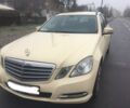 Жовтий Мерседес Е-Клас, об'ємом двигуна 2.2 л та пробігом 40 тис. км за 17000 $, фото 1 на Automoto.ua