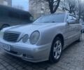 Серый Мерседес Е-Класс, объемом двигателя 3.2 л и пробегом 405 тыс. км за 3800 $, фото 1 на Automoto.ua