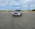Серый Мерседес Е-Класс, объемом двигателя 3.2 л и пробегом 400 тыс. км за 3000 $, фото 1 на Automoto.ua