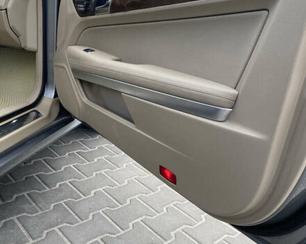 Серый Мерседес Е-Класс, объемом двигателя 3.5 л и пробегом 232 тыс. км за 16500 $, фото 16 на Automoto.ua