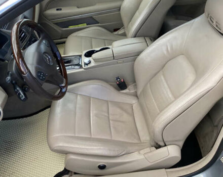 Серый Мерседес Е-Класс, объемом двигателя 3.5 л и пробегом 232 тыс. км за 16500 $, фото 13 на Automoto.ua