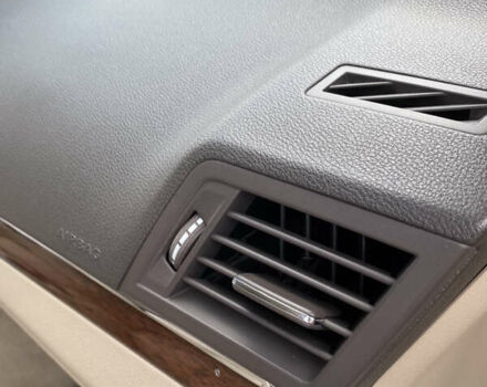 Серый Мерседес Е-Класс, объемом двигателя 3.5 л и пробегом 232 тыс. км за 16500 $, фото 24 на Automoto.ua