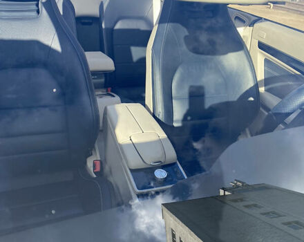 Серый Мерседес Е-Класс, объемом двигателя 3 л и пробегом 85 тыс. км за 21000 $, фото 22 на Automoto.ua