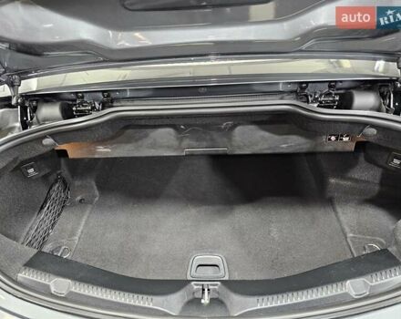 Сірий Мерседес Е-Клас, об'ємом двигуна 3 л та пробігом 26 тис. км за 47777 $, фото 14 на Automoto.ua