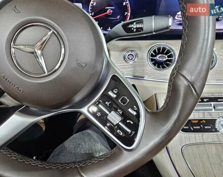 Сірий Мерседес Е-Клас, об'ємом двигуна 3 л та пробігом 26 тис. км за 47777 $, фото 43 на Automoto.ua