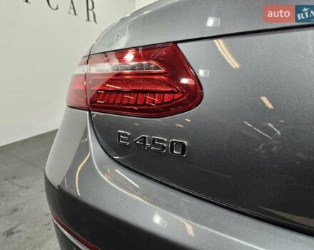 Сірий Мерседес Е-Клас, об'ємом двигуна 3 л та пробігом 26 тис. км за 47777 $, фото 13 на Automoto.ua