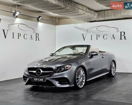 Сірий Мерседес Е-Клас, об'ємом двигуна 3 л та пробігом 26 тис. км за 47777 $, фото 4 на Automoto.ua