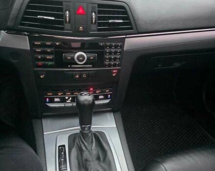 Серый Мерседес Е-Класс, объемом двигателя 3.5 л и пробегом 212 тыс. км за 13888 $, фото 20 на Automoto.ua