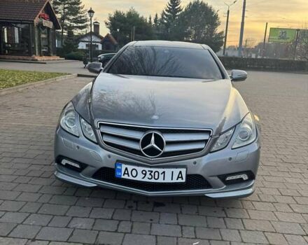 Серый Мерседес Е-Класс, объемом двигателя 3.5 л и пробегом 212 тыс. км за 13888 $, фото 7 на Automoto.ua