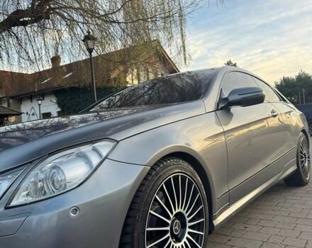 Серый Мерседес Е-Класс, объемом двигателя 3.5 л и пробегом 212 тыс. км за 13888 $, фото 8 на Automoto.ua