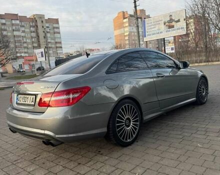 Серый Мерседес Е-Класс, объемом двигателя 3.5 л и пробегом 212 тыс. км за 13888 $, фото 11 на Automoto.ua