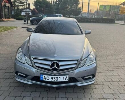 Серый Мерседес Е-Класс, объемом двигателя 3.5 л и пробегом 212 тыс. км за 13888 $, фото 15 на Automoto.ua