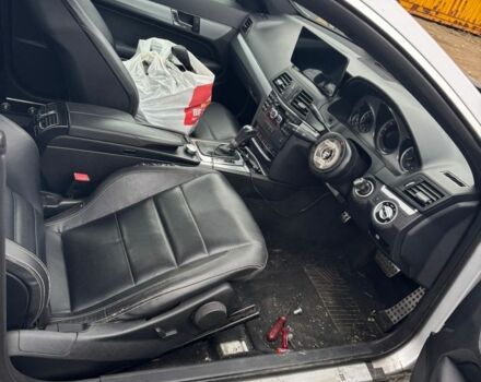 Сірий Мерседес Е-Клас, об'ємом двигуна 2.2 л та пробігом 150 тис. км за 588 $, фото 1 на Automoto.ua