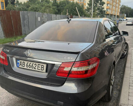 Мерседес Е-Клас 2011 у Вінниці на Automoto.ua Сірий Мерседес Е-Клас, об'ємом двигуна 2.14 л та пробігом 340 тис. км за 15500 $, фото 4 на Automoto.ua