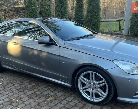 Серый Мерседес Е-Класс, объемом двигателя 2.99 л и пробегом 173 тыс. км за 21474 $, фото 6 на Automoto.ua