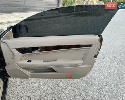 Серый Мерседес Е-Класс, объемом двигателя 2.9 л и пробегом 265 тыс. км за 12000 $, фото 21 на Automoto.ua