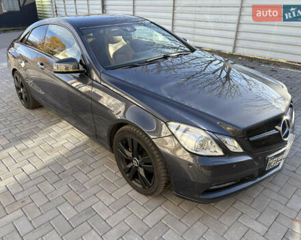 Сірий Мерседес Е-Клас, об'ємом двигуна 1.8 л та пробігом 115 тис. км за 17999 $, фото 6 на Automoto.ua