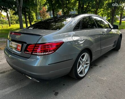 Серый Мерседес Е-Класс, объемом двигателя 3.5 л и пробегом 97 тыс. км за 16990 $, фото 4 на Automoto.ua