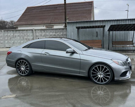 Серый Мерседес Е-Класс, объемом двигателя 3 л и пробегом 120 тыс. км за 19000 $, фото 6 на Automoto.ua
