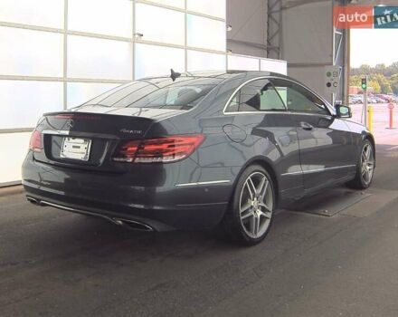 Серый Мерседес Е-Класс, объемом двигателя 3 л и пробегом 180 тыс. км за 23500 $, фото 4 на Automoto.ua