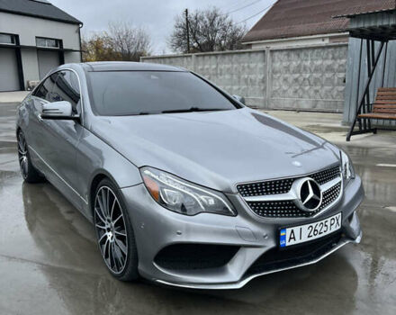 Серый Мерседес Е-Класс, объемом двигателя 3 л и пробегом 120 тыс. км за 19000 $, фото 3 на Automoto.ua