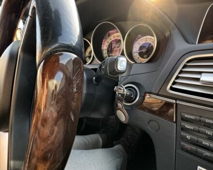 Серый Мерседес Е-Класс, объемом двигателя 2.2 л и пробегом 208 тыс. км за 19000 $, фото 6 на Automoto.ua