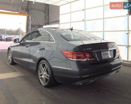 Серый Мерседес Е-Класс, объемом двигателя 3 л и пробегом 180 тыс. км за 23500 $, фото 5 на Automoto.ua