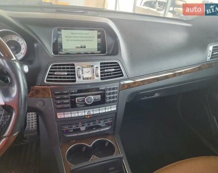 Серый Мерседес Е-Класс, объемом двигателя 3 л и пробегом 180 тыс. км за 23500 $, фото 10 на Automoto.ua